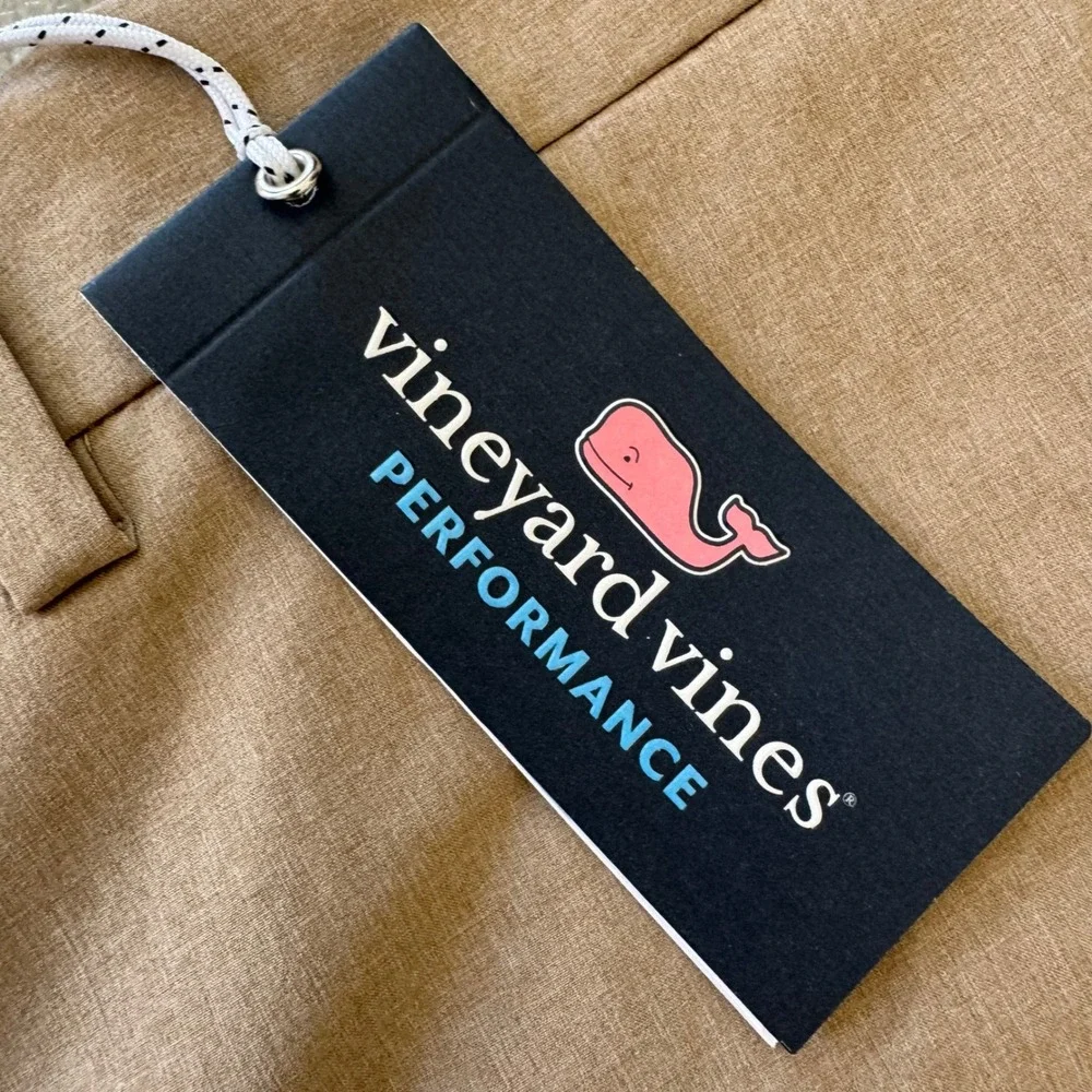 Vineyard Vines 52XB 9.5